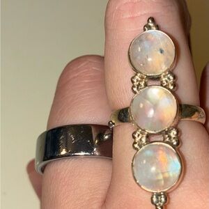 Moonstone Ring sterling silver sz.9